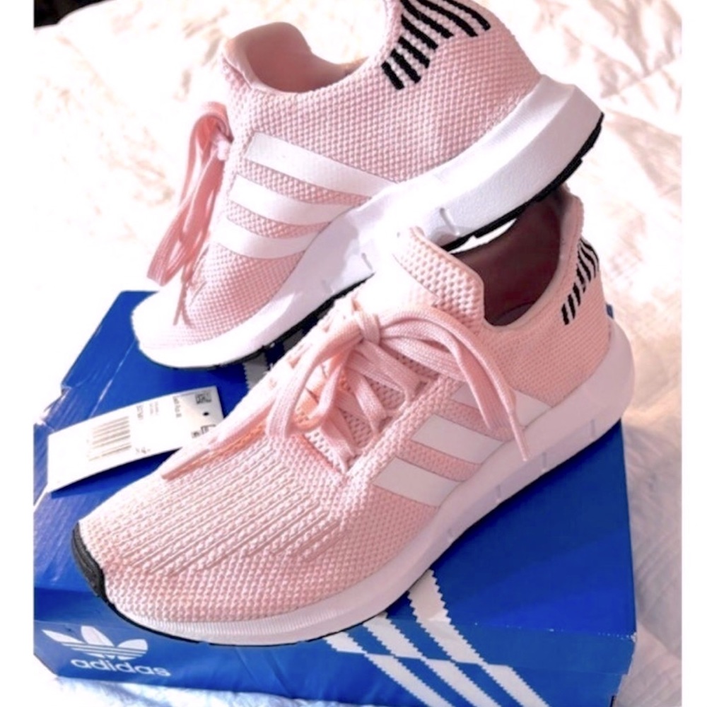 ON SALE TODAY ADIDAS Swift Run 5.5/6